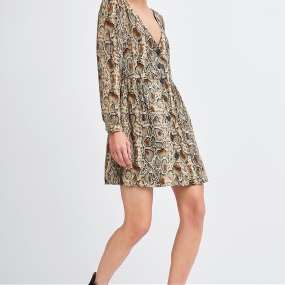 Zara trf snakeskin button up mid length swing dress Medium - Picture 2 of 8